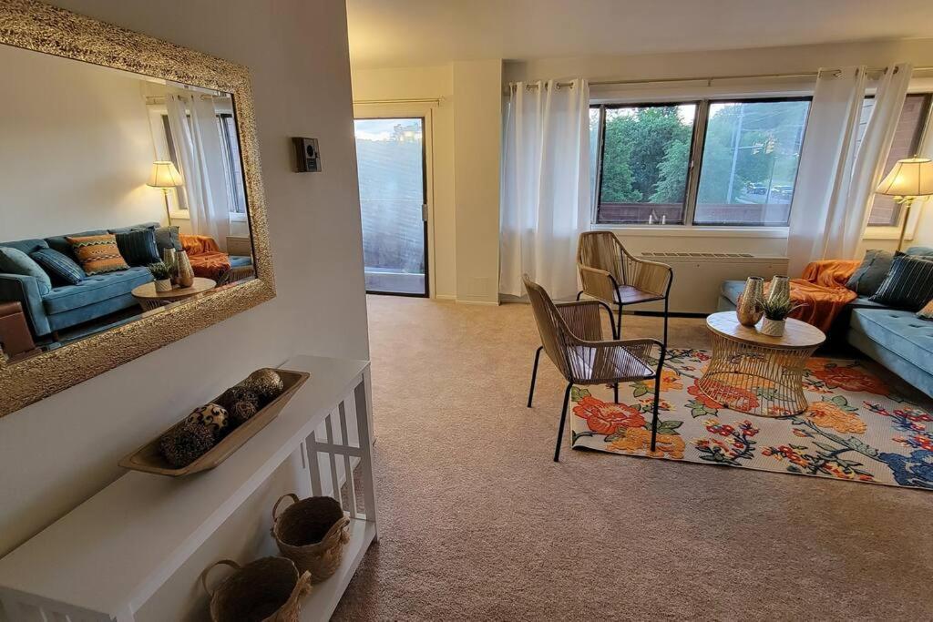 Apartment, One Bedroom Arlington Esterno foto